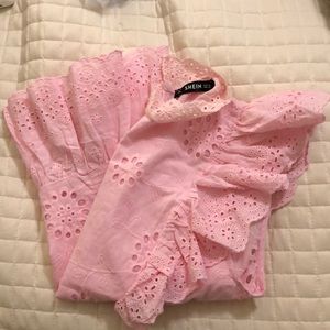 NWOT SHEIN pink peplum lace top